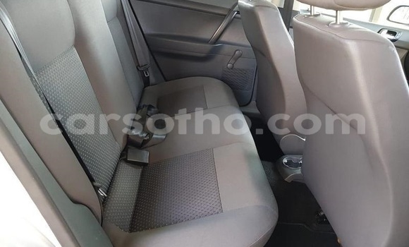 Sayi Na hannu Volkswagen Polo Silver Mota in Maseru a Maseru Sayi Na hannu Volkswagen Polo Silver Mota in Maseru a Maseru