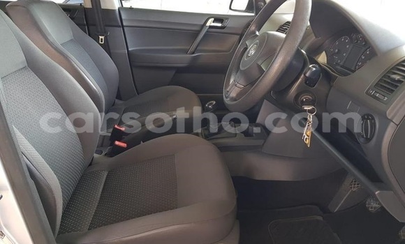 Sayi Na hannu Volkswagen Polo Silver Mota in Maseru a Maseru Sayi Na hannu Volkswagen Polo Silver Mota in Maseru a Maseru