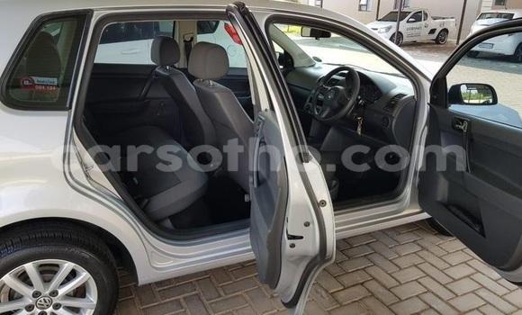 Sayi Na hannu Volkswagen Polo Silver Mota in Maseru a Maseru Sayi Na hannu Volkswagen Polo Silver Mota in Maseru a Maseru