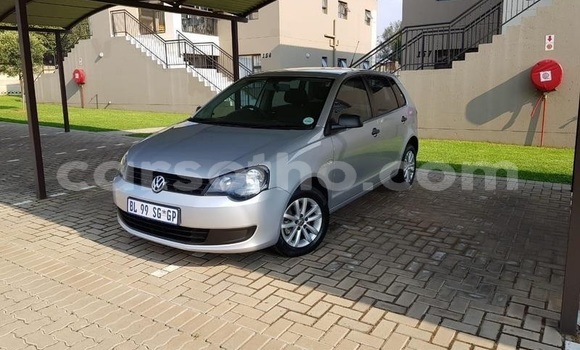 Sayi Na hannu Volkswagen Polo Silver Mota in Maseru a Maseru Sayi Na hannu Volkswagen Polo Silver Mota in Maseru a Maseru