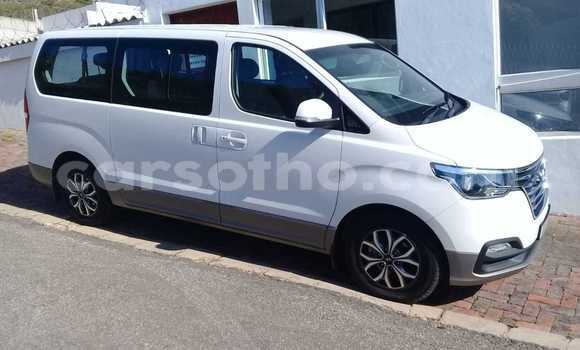 اشتري مستعمل Hyundai H1 Other سيارة في Butha–Buthe في Thaba-Tseka اشتري مستعمل Hyundai H1 Other سيارة في Butha–Buthe في Thaba-Tseka