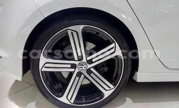 اشتري مستعمل Volkswagen Golf R White سيارة في Maseru في Maseru اشتري مستعمل Volkswagen Golf R White سيارة في Maseru في Maseru