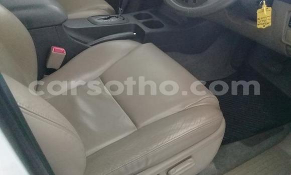 Sayi Na hannu Toyota Fortuner White Mota in Maseru a Maseru Sayi Na hannu Toyota Fortuner White Mota in Maseru a Maseru