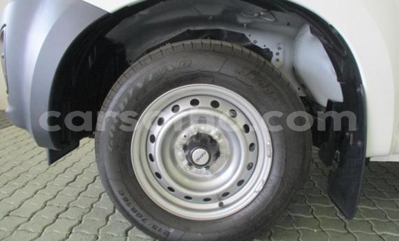 Acheter Occasion Voiture Isuzu KB Blanc à Maseru, Maseru Acheter Occasion Voiture Isuzu KB Blanc à Maseru, Maseru