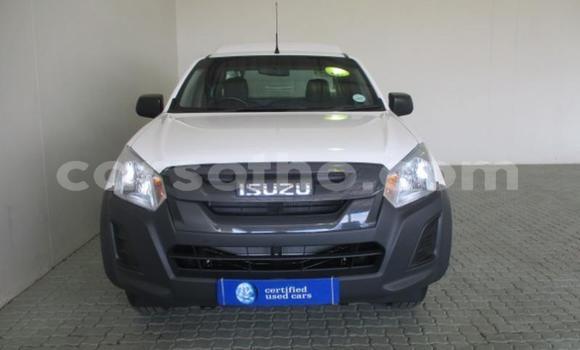 Acheter Occasion Voiture Isuzu KB Blanc à Maseru, Maseru Acheter Occasion Voiture Isuzu KB Blanc à Maseru, Maseru