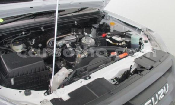 Acheter Occasion Voiture Isuzu KB Blanc à Maseru, Maseru Acheter Occasion Voiture Isuzu KB Blanc à Maseru, Maseru