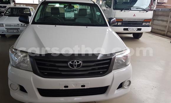 Buy Used Toyota Hilux White Car in Maseru in Maseru Buy Used Toyota Hilux White Car in Maseru in Maseru