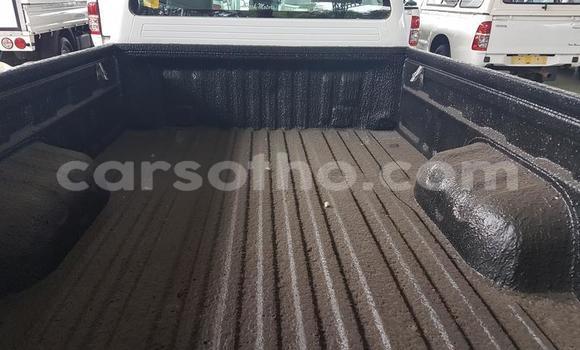 Buy Used Toyota Hilux White Car in Maseru in Maseru Buy Used Toyota Hilux White Car in Maseru in Maseru