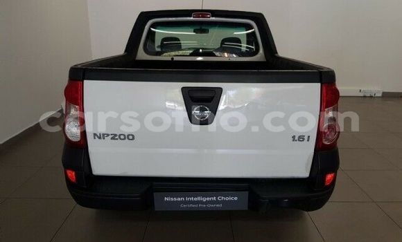 اشتري مستعمل Nissan NP 300 White سيارة في Maseru في Maseru اشتري مستعمل Nissan NP 300 White سيارة في Maseru في Maseru