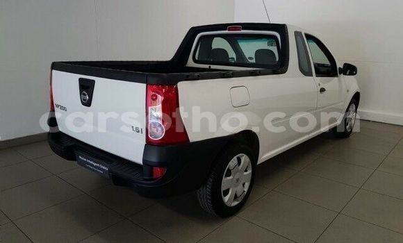 اشتري مستعمل Nissan NP 300 White سيارة في Maseru في Maseru اشتري مستعمل Nissan NP 300 White سيارة في Maseru في Maseru