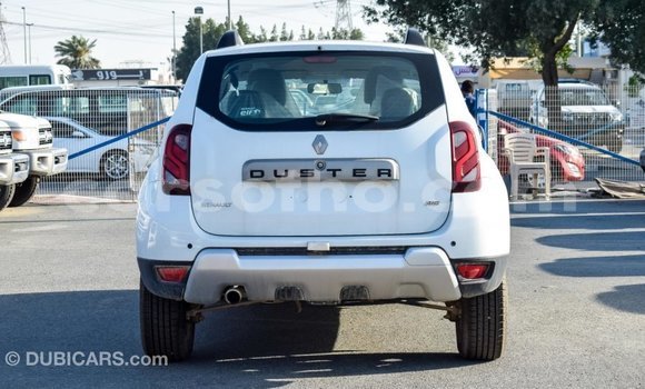 Sayi Imported Renault Duster White Mota in Import - Dubai a Maseru Sayi Imported Renault Duster White Mota in Import - Dubai a Maseru