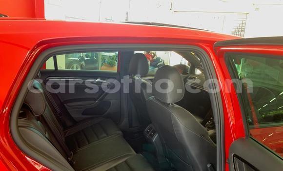 Sayi Na hannu Volkswagen Golf R Red Mota in Maseru a Maseru Sayi Na hannu Volkswagen Golf R Red Mota in Maseru a Maseru