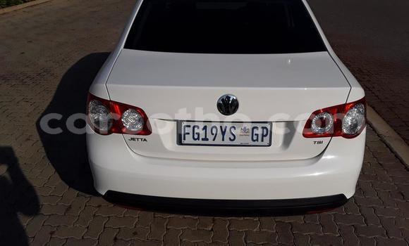 Acheter Occasion Voiture Volkswagen Jetta Blanc à Maputsoa, Leribe Acheter Occasion Voiture Volkswagen Jetta Blanc à Maputsoa, Leribe