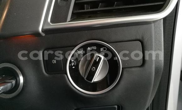 Sayi Na hannu Mercedes-Benz ML–Class Silver Mota in Butha Buthe a Butha-Buthe Sayi Na hannu Mercedes-Benz ML–Class Silver Mota in Butha Buthe a Butha-Buthe