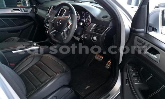 Sayi Na hannu Mercedes-Benz ML–Class Silver Mota in Butha Buthe a Butha-Buthe Sayi Na hannu Mercedes-Benz ML–Class Silver Mota in Butha Buthe a Butha-Buthe