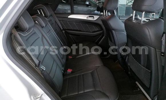 Sayi Na hannu Mercedes-Benz ML–Class Silver Mota in Butha Buthe a Butha-Buthe Sayi Na hannu Mercedes-Benz ML–Class Silver Mota in Butha Buthe a Butha-Buthe