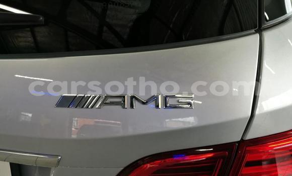 Sayi Na hannu Mercedes-Benz ML–Class Silver Mota in Butha Buthe a Butha-Buthe Sayi Na hannu Mercedes-Benz ML–Class Silver Mota in Butha Buthe a Butha-Buthe