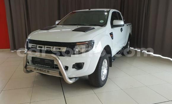 Sayi Na hannu Ford Ranger White Mota in Butha–Buthe a Thaba-Tseka Sayi Na hannu Ford Ranger White Mota in Butha–Buthe a Thaba-Tseka