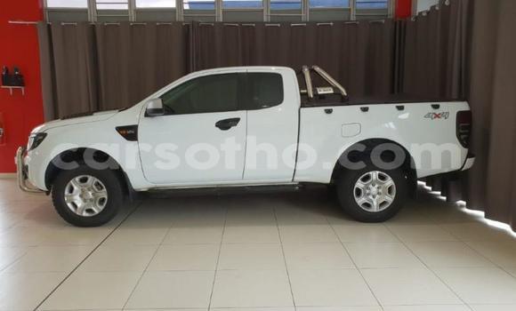 Sayi Na hannu Ford Ranger White Mota in Butha–Buthe a Thaba-Tseka Sayi Na hannu Ford Ranger White Mota in Butha–Buthe a Thaba-Tseka