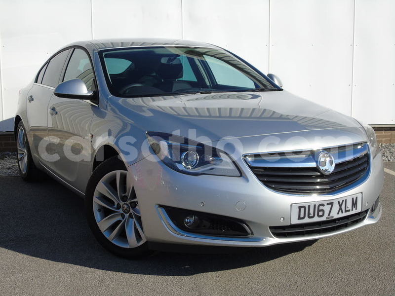 Big with watermark 2017 vauxhall insignia pic 1240733014190054669 1024x768
