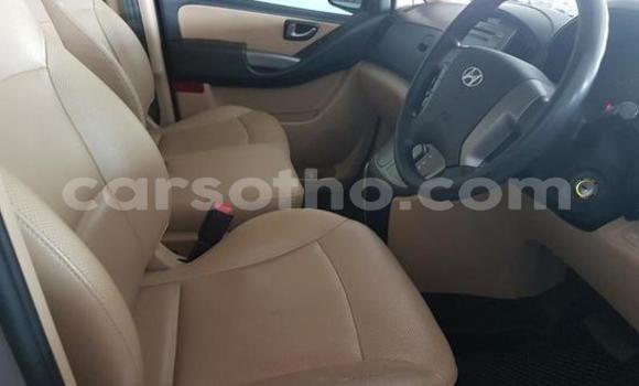 Acheter Occasion Voiture Hyundai H1 Gris à Maseru, Maseru Acheter Occasion Voiture Hyundai H1 Gris à Maseru, Maseru