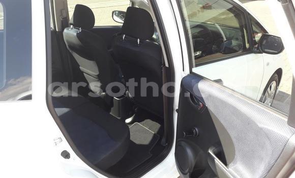 Buy Used Honda Jazz White Car in Maputsoa in Leribe Buy Used Honda Jazz White Car in Maputsoa in Leribe