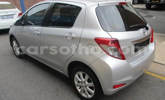 Acheter Occasion Voiture Toyota Yaris Gris à Maseru, Maseru Acheter Occasion Voiture Toyota Yaris Gris à Maseru, Maseru