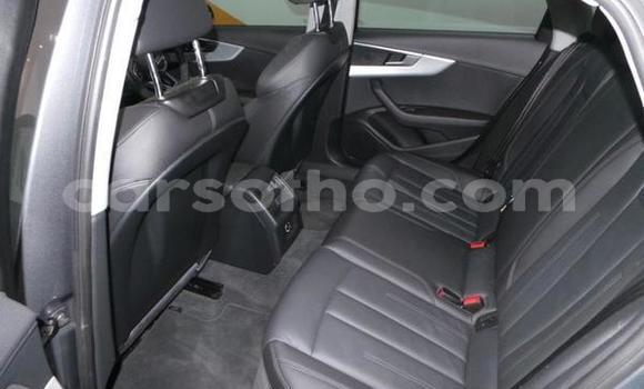 Sayi Na hannu Audi A4 Silver Mota in Maseru a Maseru Sayi Na hannu Audi A4 Silver Mota in Maseru a Maseru