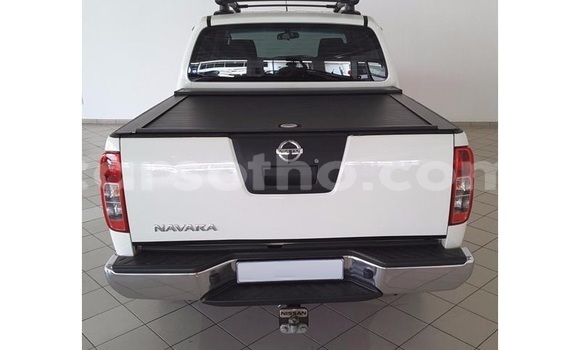 Acheter Occasion Voiture Nissan Navara Blanc à Maseru, Maseru Acheter Occasion Voiture Nissan Navara Blanc à Maseru, Maseru