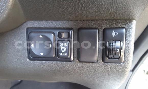 Acheter Occasion Voiture Nissan Navara Blanc à Maseru, Maseru Acheter Occasion Voiture Nissan Navara Blanc à Maseru, Maseru