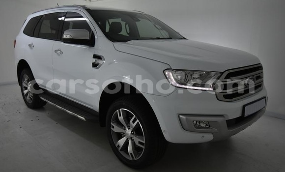 اشتري مستعمل Ford Everest White سيارة في Maseru في Maseru اشتري مستعمل Ford Everest White سيارة في Maseru في Maseru