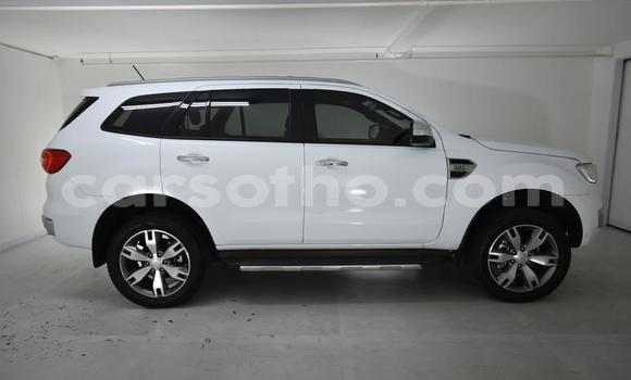 اشتري مستعمل Ford Everest White سيارة في Maseru في Maseru اشتري مستعمل Ford Everest White سيارة في Maseru في Maseru