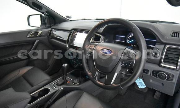 اشتري مستعمل Ford Everest White سيارة في Maseru في Maseru اشتري مستعمل Ford Everest White سيارة في Maseru في Maseru