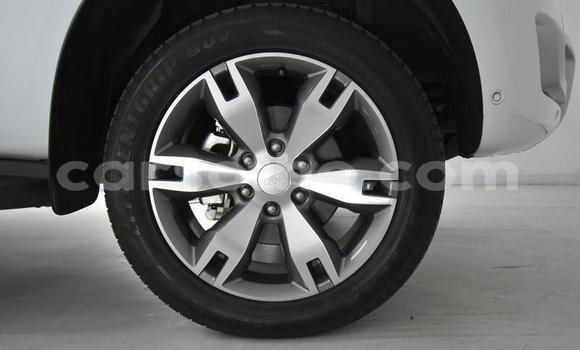 اشتري مستعمل Ford Everest White سيارة في Maseru في Maseru اشتري مستعمل Ford Everest White سيارة في Maseru في Maseru