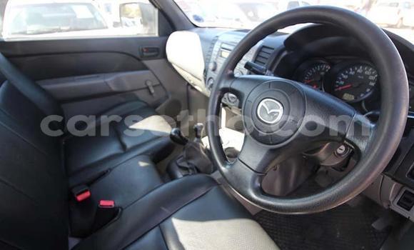 Acheter Occasion Voiture Mazda BT-50 Blanc à Maputsoe, Leribe Acheter Occasion Voiture Mazda BT-50 Blanc à Maputsoe, Leribe