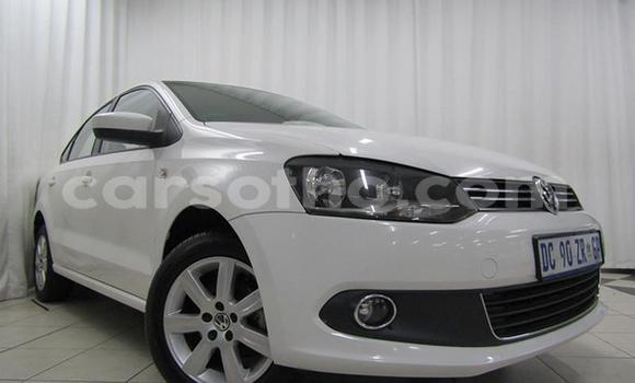 Acheter Occasion Voiture Volkswagen Polo Blanc à Hlotse, Leribe Acheter Occasion Voiture Volkswagen Polo Blanc à Hlotse, Leribe