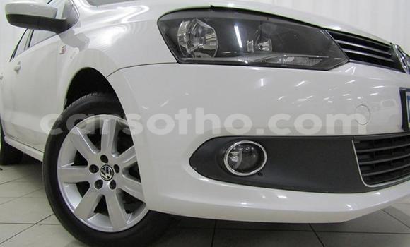 Acheter Occasion Voiture Volkswagen Polo Blanc à Hlotse, Leribe Acheter Occasion Voiture Volkswagen Polo Blanc à Hlotse, Leribe