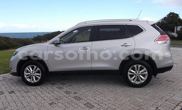 Sayi Na hannu Nissan X–Trail Silver Mota in Butha Buthe a Butha-Buthe Sayi Na hannu Nissan X–Trail Silver Mota in Butha Buthe a Butha-Buthe