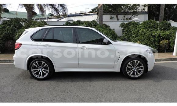 Acheter Occasion Voiture BMW X5 Blanc à Hlotse, Leribe Acheter Occasion Voiture BMW X5 Blanc à Hlotse, Leribe