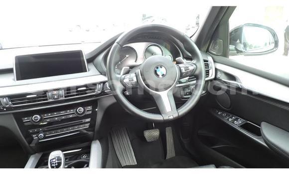 Acheter Occasion Voiture BMW X5 Blanc à Hlotse, Leribe Acheter Occasion Voiture BMW X5 Blanc à Hlotse, Leribe