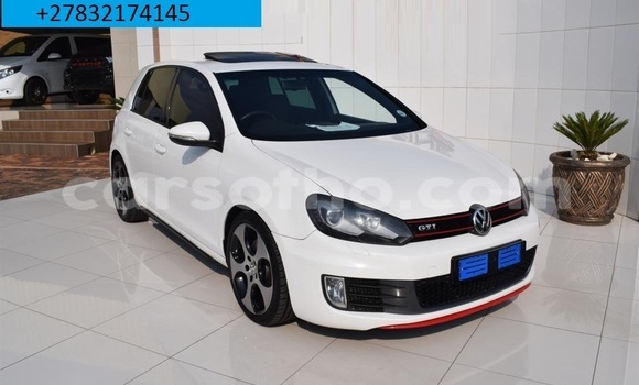 Buy Used Volkswagen Golf White Car in Maseru in Maseru Buy Used Volkswagen Golf White Car in Maseru in Maseru