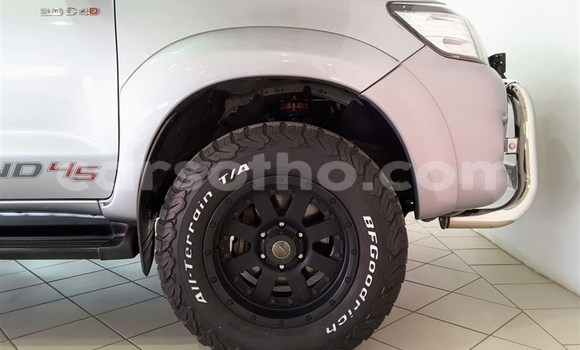 Buy Used Toyota Hilux Silver Car in Maseru in Maseru Buy Used Toyota Hilux Silver Car in Maseru in Maseru