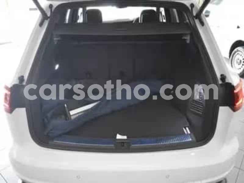 Big with watermark big with watermark 2015 volkswagen tiguan 8