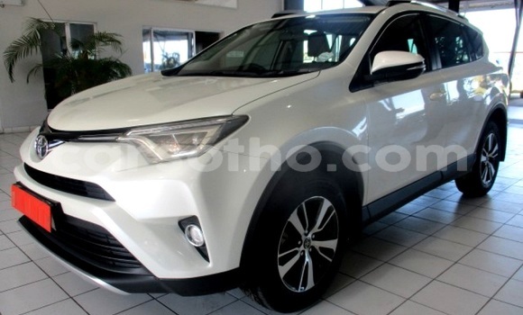 Buy Used Toyota RAV4 White Car in Maseru in Maseru Buy Used Toyota RAV4 White Car in Maseru in Maseru