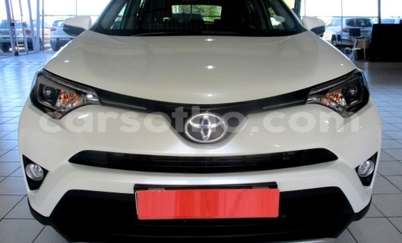 Buy Used Toyota RAV4 White Car in Maseru in Maseru Buy Used Toyota RAV4 White Car in Maseru in Maseru
