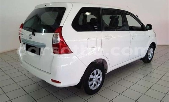 Buy Used Toyota Avanza White Car in Maseru in Maseru Buy Used Toyota Avanza White Car in Maseru in Maseru