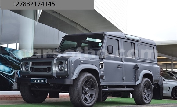 Buy Used Land Rover Defender Other Car in Maseru in Maseru Buy Used Land Rover Defender Other Car in Maseru in Maseru