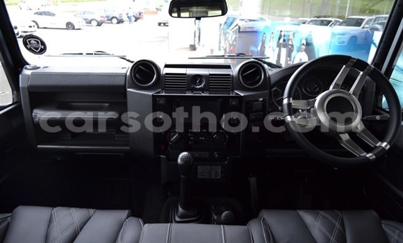 Buy Used Land Rover Defender Other Car in Maseru in Maseru Buy Used Land Rover Defender Other Car in Maseru in Maseru