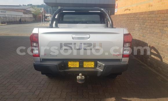 اشتري مستعمل Isuzu KB Silver سيارة في Maseru في Maseru اشتري مستعمل Isuzu KB Silver سيارة في Maseru في Maseru