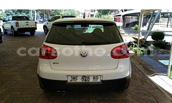اشتري مستعمل Volkswagen Golf GTI Red سيارة في Maseru في Maseru اشتري مستعمل Volkswagen Golf GTI Red سيارة في Maseru في Maseru